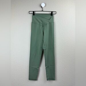 OFFLINE Real Me High Waisted Crossover Legging